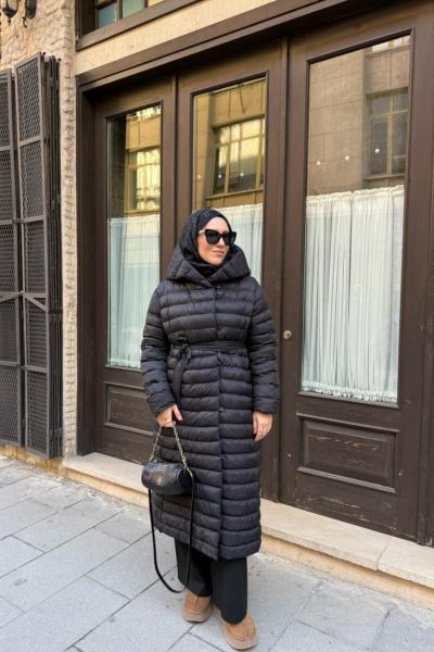 Essential Mont Siyah